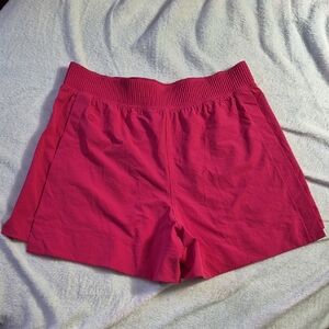 Lululemon Stretch Woven High Rise Shorts Size L